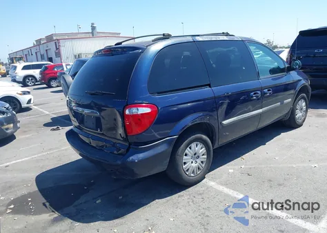 2006 Chrysler Town & Country z USA, uszkodzony, nr VIN 1A4GP45R56B691848